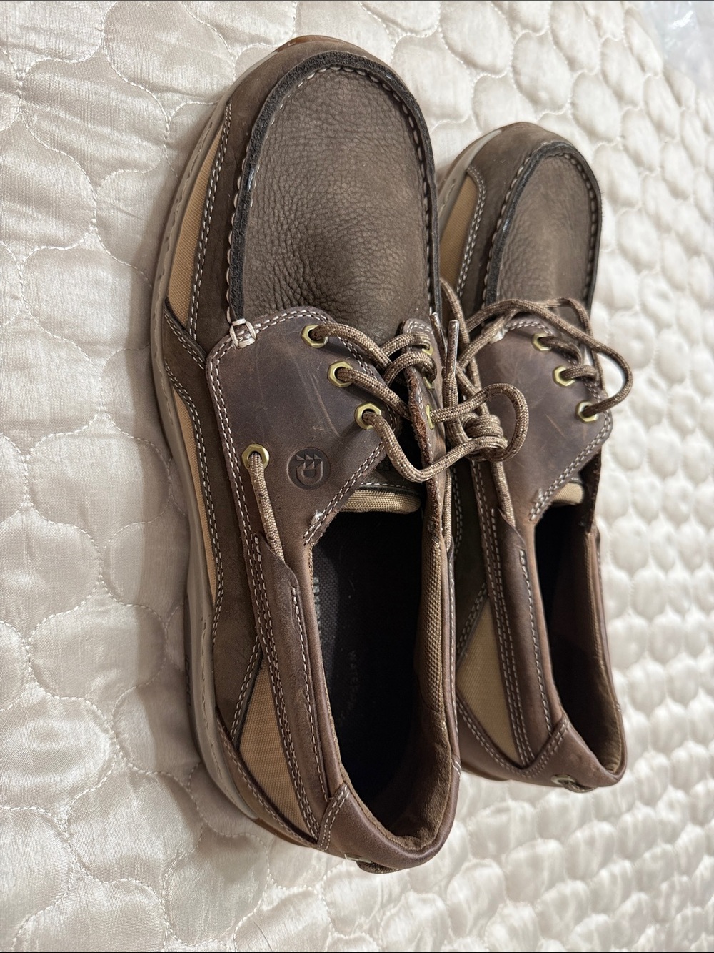 Dunham Men's Two-Tone Brown Leather Boat Shoes